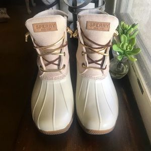 Ivory Sperry Duckboots